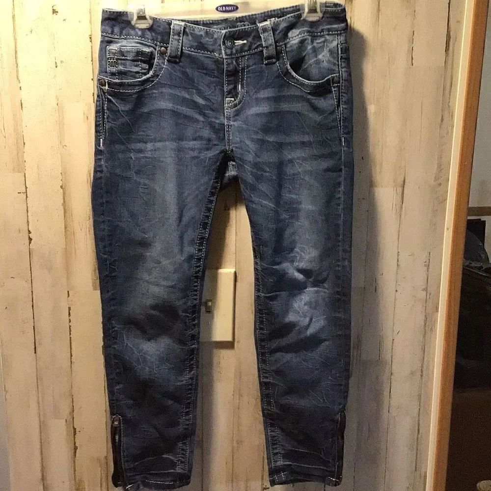 Miss Me mid rise crop skinny jeans size 27 known damages shown in pics